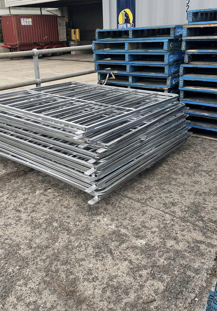 install tautliner steel gates
